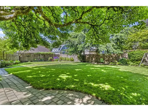 1439 24th Avenue Longview WA 98632