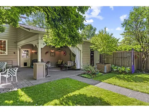 1439 24th Avenue Longview WA 98632