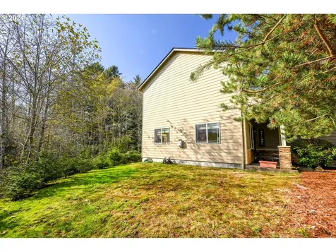 4505 NE Tide Avenue Lincoln City OR 97367