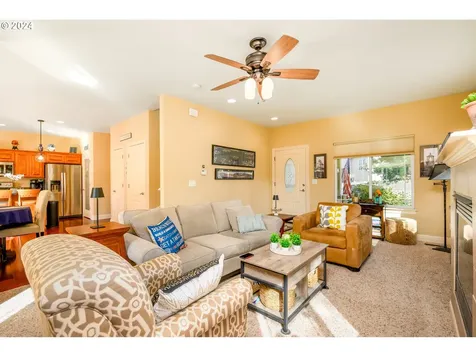 4505 NE Tide Avenue Lincoln City OR 97367