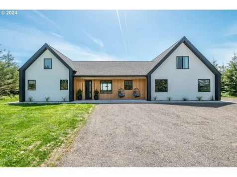 102 High Bank Lane Woodland WA 98674