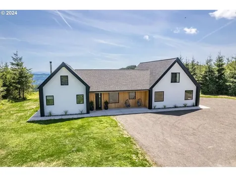 102 High Bank Lane Woodland WA 98674