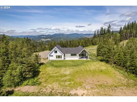 102 High Bank Lane Woodland WA 98674