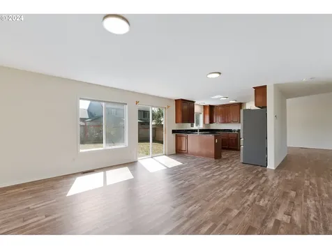 19450 Sunset Springs Drive Oregon City OR 97045