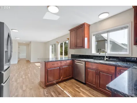 19450 Sunset Springs Drive Oregon City OR 97045