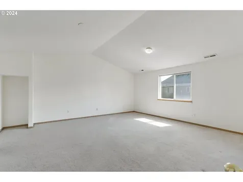 19450 Sunset Springs Drive Oregon City OR 97045
