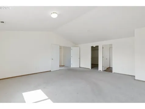 19450 Sunset Springs Drive Oregon City OR 97045