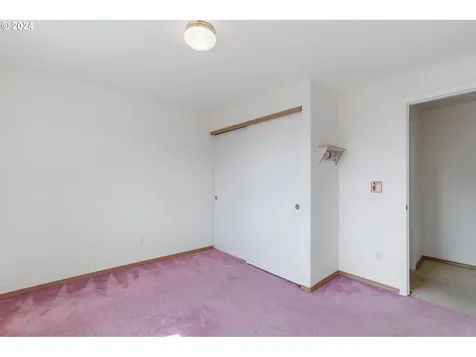 19450 Sunset Springs Drive Oregon City OR 97045