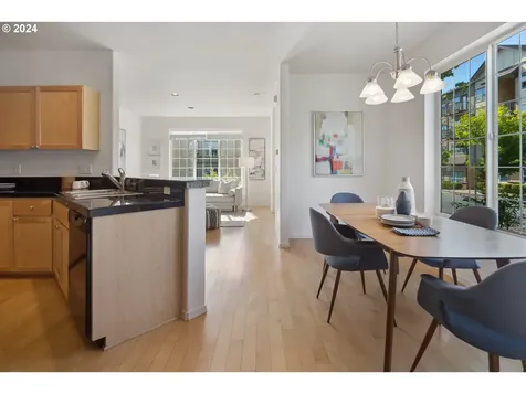 1602 Sw 171st Terrace Beaverton OR 97003
