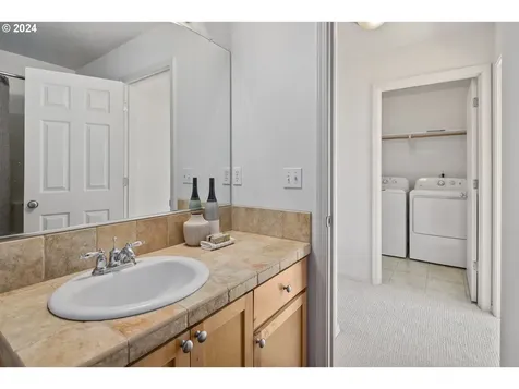 1602 Sw 171st Terrace Beaverton OR 97003