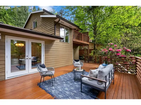 5020 Sw Fairhaven Drive Portland OR 97221