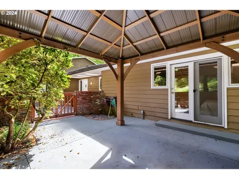 5020 Sw Fairhaven Drive Portland OR 97221