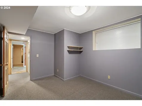 5020 Sw Fairhaven Drive Portland OR 97221