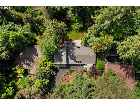 5020 Sw Fairhaven Drive Portland OR 97221