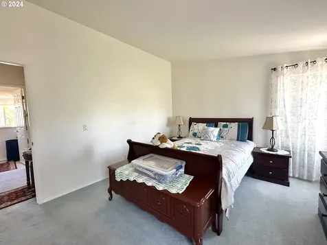 152 Fox Hollow Lane Roseburg OR 97471