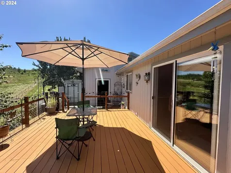 152 Fox Hollow Lane Roseburg OR 97471