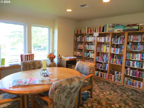 152 Fox Hollow Lane Roseburg OR 97471