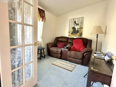 152 Fox Hollow Lane Roseburg OR 97471