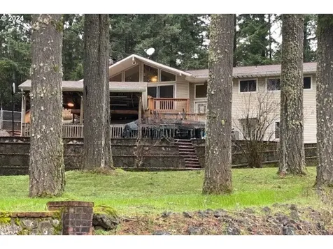 55375 Pioneer Road Scappoose OR 97056