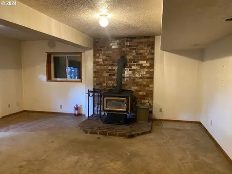 55375 Pioneer Road Scappoose OR 97056