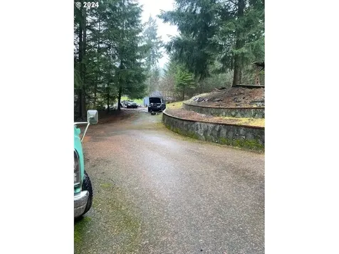 55375 Pioneer Road Scappoose OR 97056