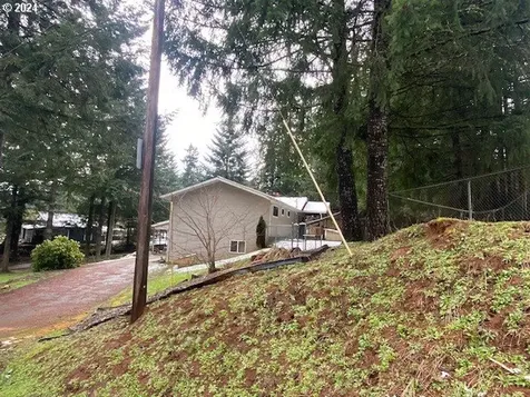 55375 Pioneer Road Scappoose OR 97056