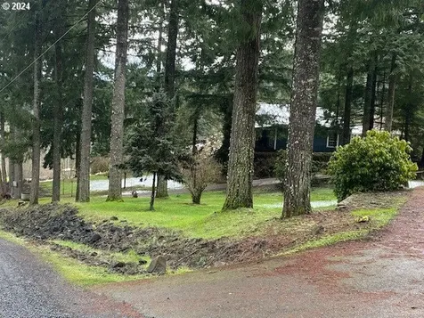 55375 Pioneer Road Scappoose OR 97056