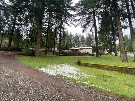 55375 Pioneer Road Scappoose OR 97056