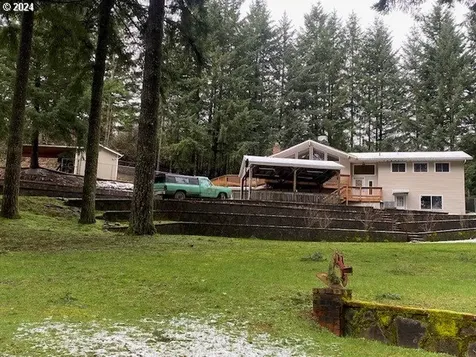 55375 Pioneer Road Scappoose OR 97056