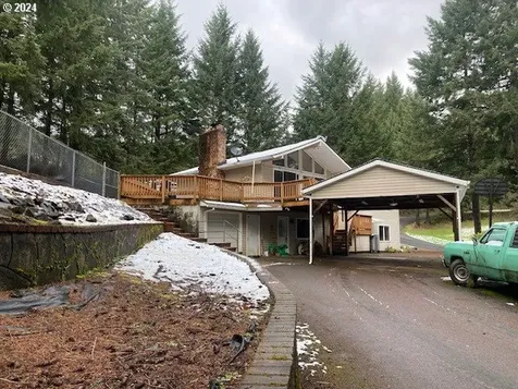 55375 Pioneer Road Scappoose OR 97056