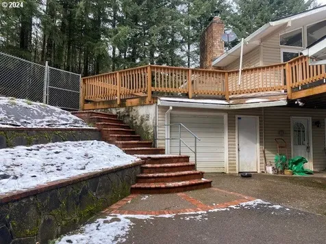 55375 Pioneer Road Scappoose OR 97056