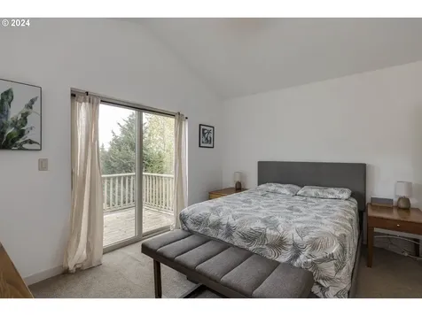 15119 SW Canyon Wren Way Beaverton OR 97007