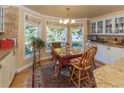 86218 Xylo Street Florence OR 97439