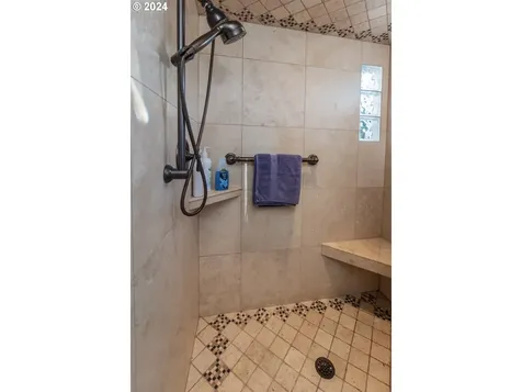 86218 Xylo Street Florence OR 97439