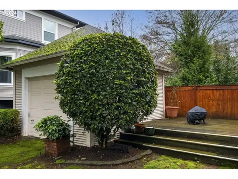 907 NE Tillamook Street Portland OR 97212