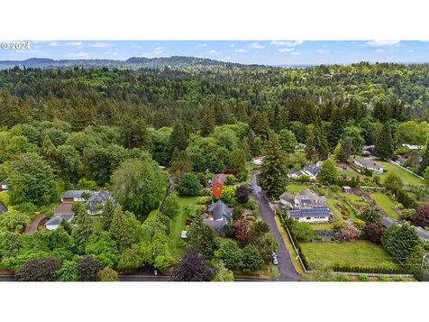 1185 Sw Stephenson Court Portland OR 97219