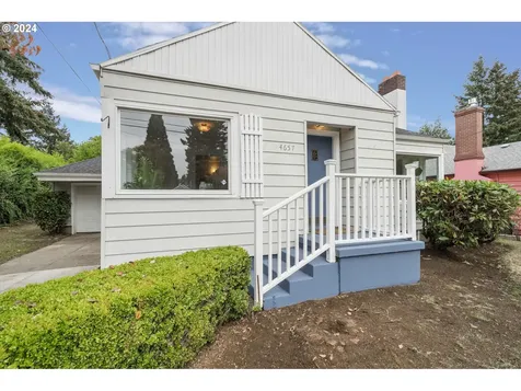 4657 NE Cesar E Chavez Boulevard Portland OR 97211