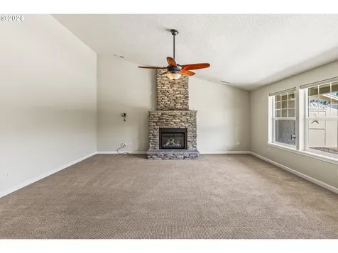 3784 Ohio Street Longview WA 98632