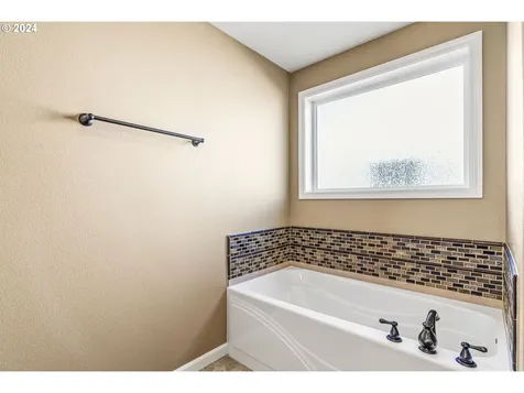 3784 Ohio Street Longview WA 98632
