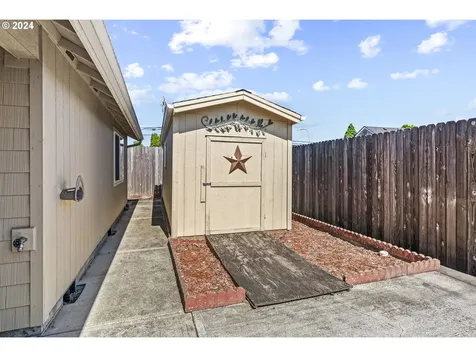 3784 Ohio Street Longview WA 98632