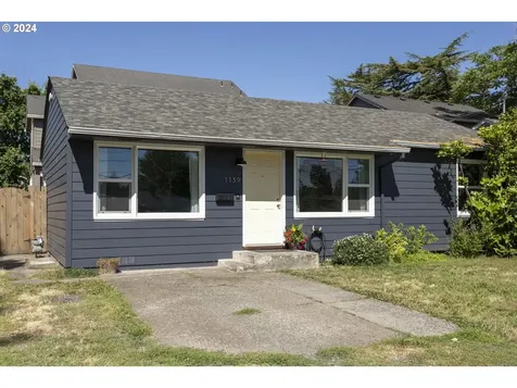 1139 SE 85th Avenue Portland OR 97216