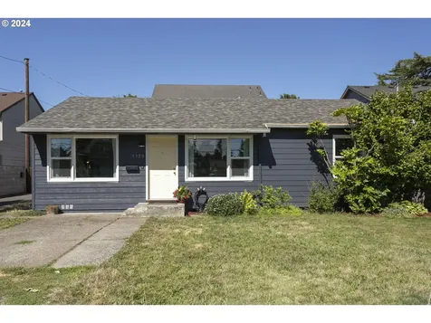 1139 SE 85th Avenue Portland OR 97216