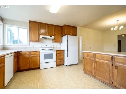 17084 Silver Falls Highway SE Sublimity OR 97385