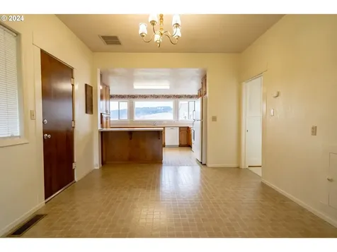 17084 Silver Falls Highway SE Sublimity OR 97385