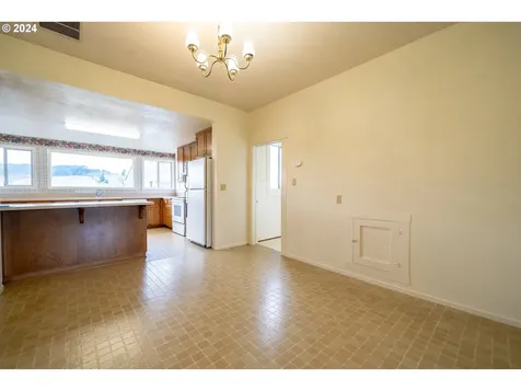 17084 Silver Falls Highway SE Sublimity OR 97385
