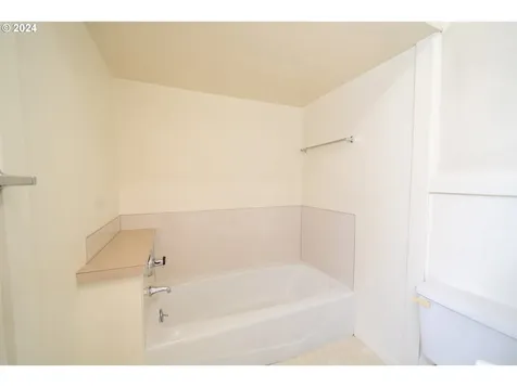 17084 Silver Falls Highway SE Sublimity OR 97385