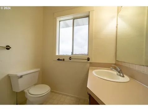 17084 Silver Falls Highway SE Sublimity OR 97385