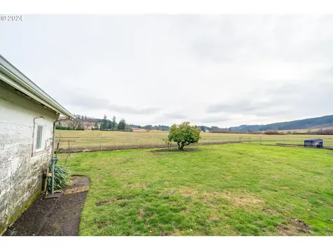 17084 Silver Falls Highway SE Sublimity OR 97385