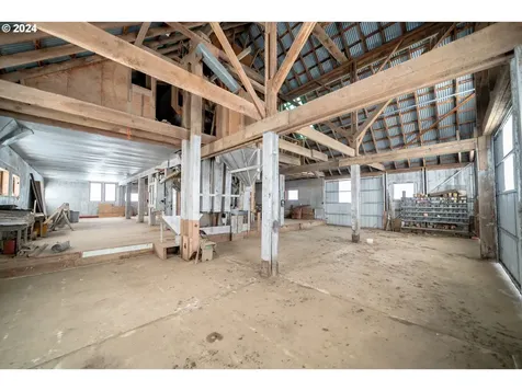17084 Silver Falls Highway SE Sublimity OR 97385