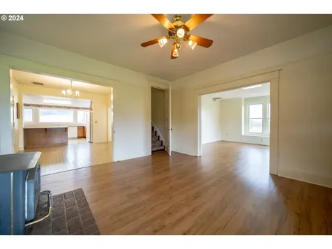 17084 Silver Falls Highway SE Sublimity OR 97385